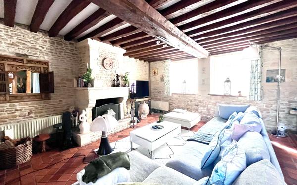 Maison à vendre    6 pièces • 126,97 m2 Bernières-sur-Mer