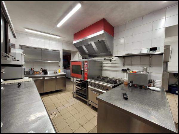 Fonds de commerce à vendre LA ROMIEU (32) Bar-restaurant-Chambre d'hôtes avec logement de fonction