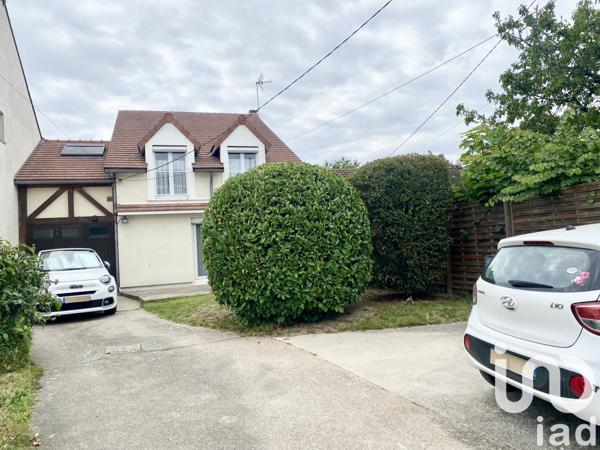 Maison à vendre 6 pièces 122 m² Sainte-Geneviève-des-Bois