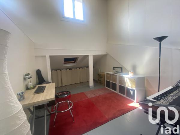 Maison à vendre 6 pièces 122 m² Sainte-Geneviève-des-Bois