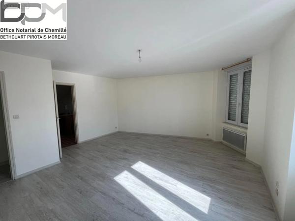 Achat - Immeuble Chemillé-en-Anjou 49120 135 m 2 155 m 2