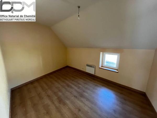 Achat - Immeuble Chemillé-en-Anjou 49120 135 m 2 155 m 2