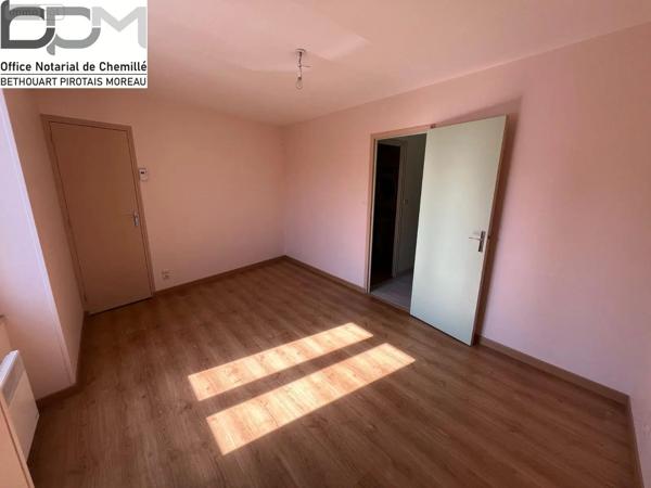 Achat - Immeuble Chemillé-en-Anjou 49120 135 m 2 155 m 2