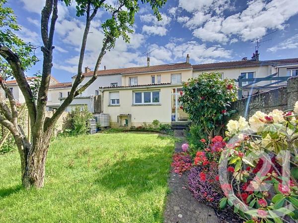 Maison à vendre  9 pièces - 150 m 2   CHOLET  - 49
