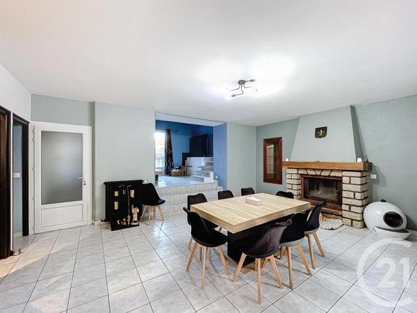 Maison à vendre  9 pièces - 150 m 2   CHOLET  - 49