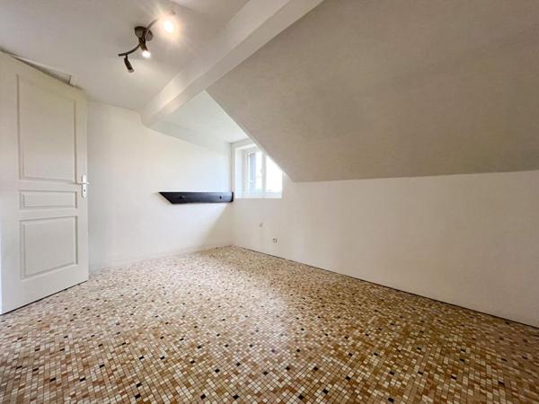 Maison Lucay Le Mâle 5 pièce(s) 96 m2
