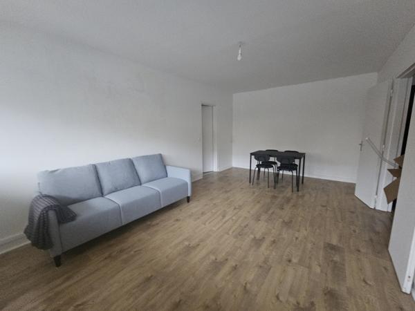 Palaiseau (91120) Deux pièces 49 m² meublé