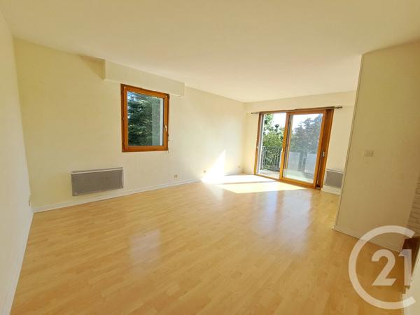 Appartement Duplex à vendre  3 pièces - 54,01 m 2   ST SEBASTIEN SUR LOIRE  - 44