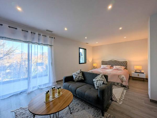 Maison Chambery 9 pièces 300 m2