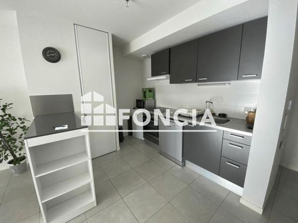 Location Appartement 3 pièces 71.8 m² - 10 AVENUE GEORGES LASSERRE Talence 33400