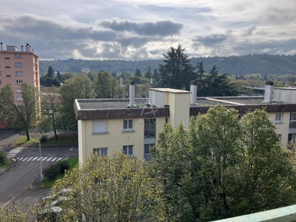 POUR INVESTISSEUR BILLERE APPARTEMENT OCCUPE