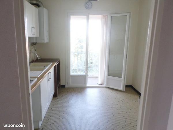 POUR INVESTISSEUR BILLERE APPARTEMENT OCCUPE