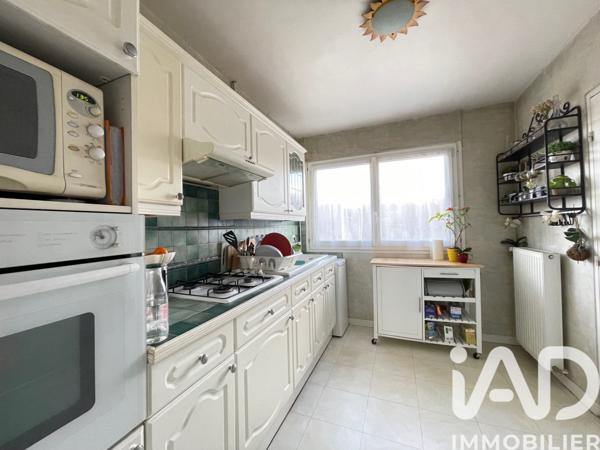 Appartement à vendre 2 pièces 49 m² Clichy-sous-Bois