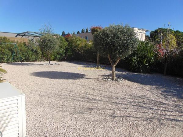 Villa plein pied  5 pièces