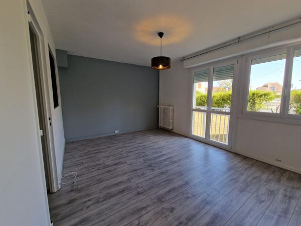 Studio de 29,27 m² Mondeville - Commerces et bus au pied de la résidence