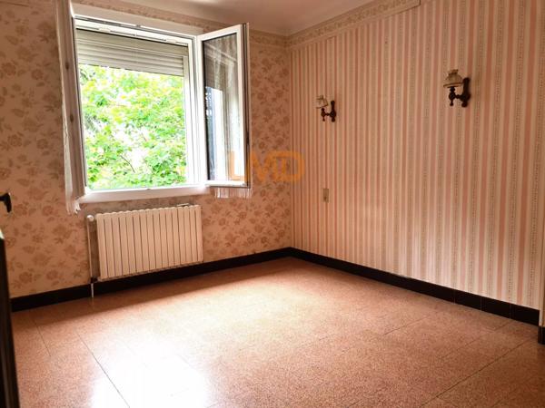 AU Calme - 4 Chambres - 2 Garages - Grand Terrain