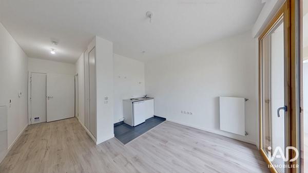 Location studio 22 m² Meudon