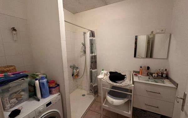 Appartement à vendre    3 pièces •  Joyeuse