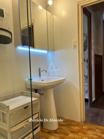 MAISON DE VILLE RENOVEE AVEC CACHET AU COEUR DE SALIES DE BEARN