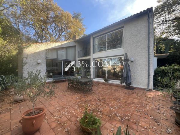 Propriete 7 pièce(s) 5 chambre(s) 281.75 m²