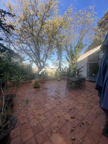 Propriete 7 pièce(s) 5 chambre(s) 281.75 m²