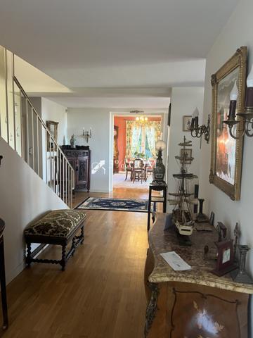 Propriete 7 pièce(s) 5 chambre(s) 281.75 m²