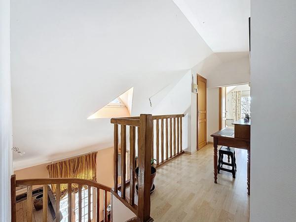 Maison familiale  à vendre 6 pièces JOUE LES TOURS (37)