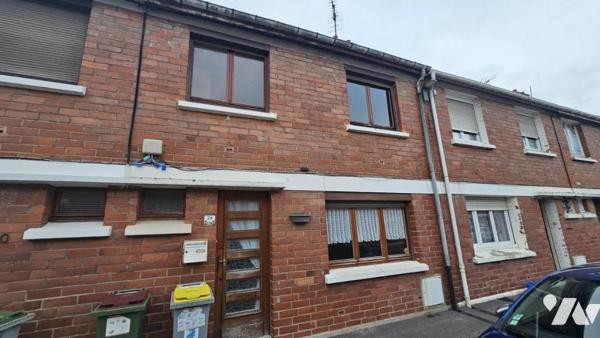 Maison de Ville 3 chambres jardin garage. 