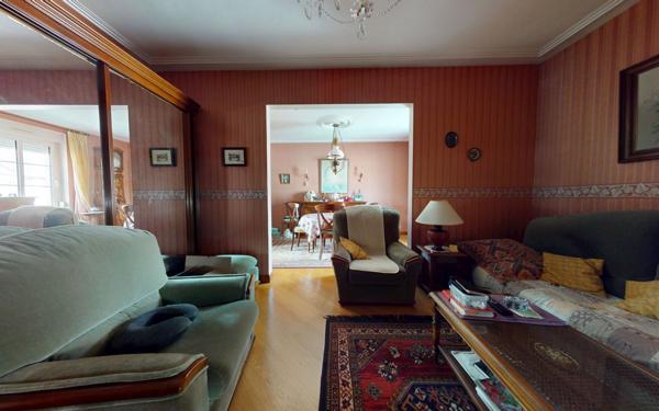 Maison à vendre    7 pièces •  Yutz