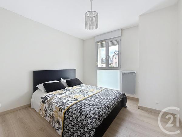 Appartement F5 à vendre  5 pièces - 97 m2 CHARTRES - 28