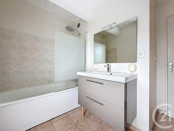 Appartement F5 à vendre  5 pièces - 97 m2 CHARTRES - 28