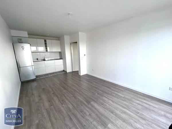 Appartement à louer 2 pièces 38.75m² Villemomble (93250)