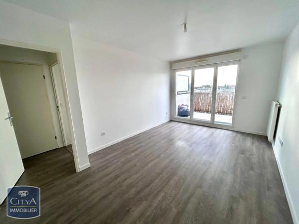 Appartement à louer 2 pièces 38.75m² Villemomble (93250)