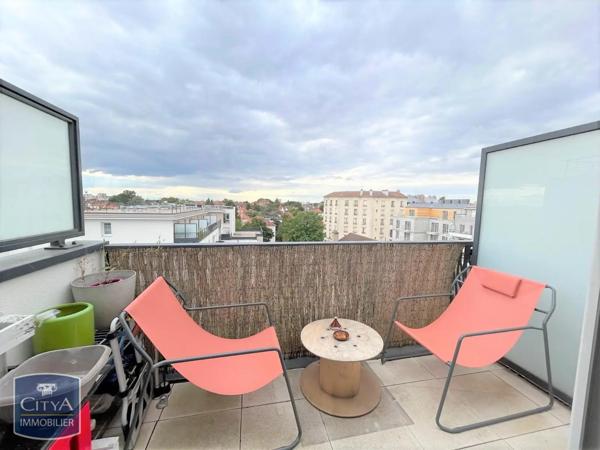 Appartement à louer 2 pièces 38.75m² Villemomble (93250)