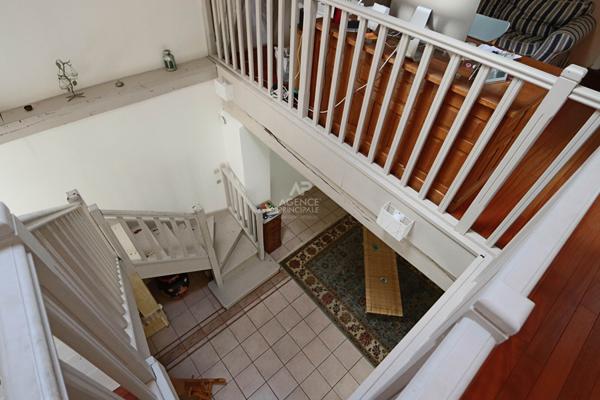 Maison Poissy 10 pièce(s) 291m2 €649 000 ** - Référence 8517