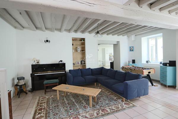 Maison Poissy 10 pièce(s) 291m2 €649 000 ** - Référence 8517