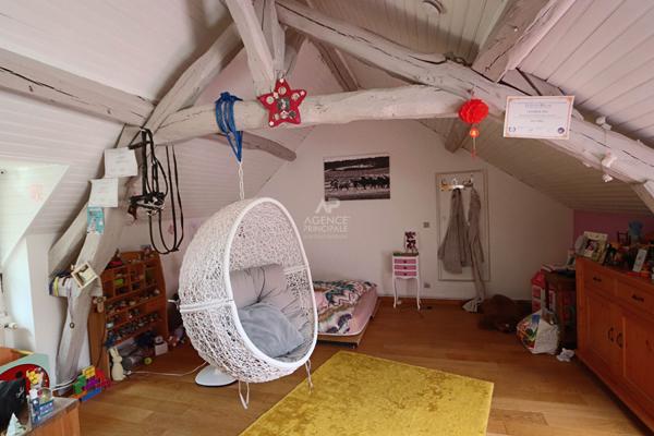 Maison Poissy 10 pièce(s) 291m2 €649 000 ** - Référence 8517