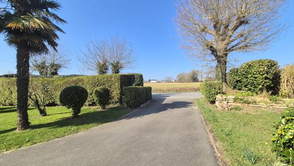 Gouesnach (29950) GOUESNACH BELLE MAISON AVEC ATELIER