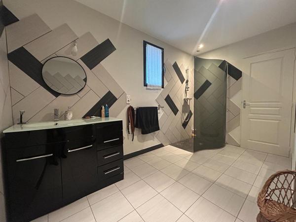 Maison Drain 8 pièce(s) 185 m2