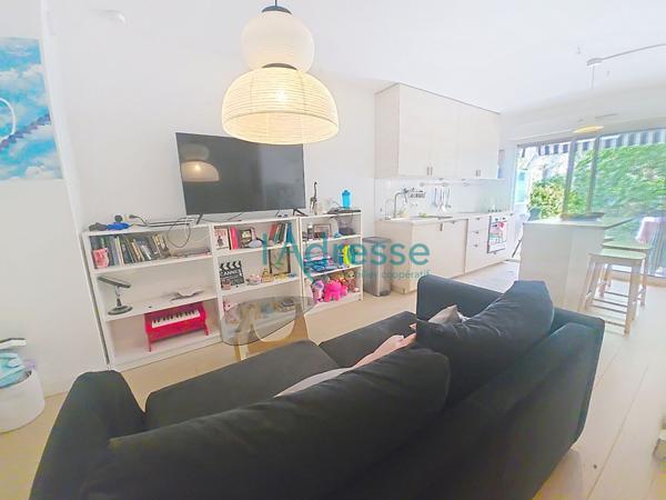 Appartement 2 pièce 38m² + RDJ 70m² et parking