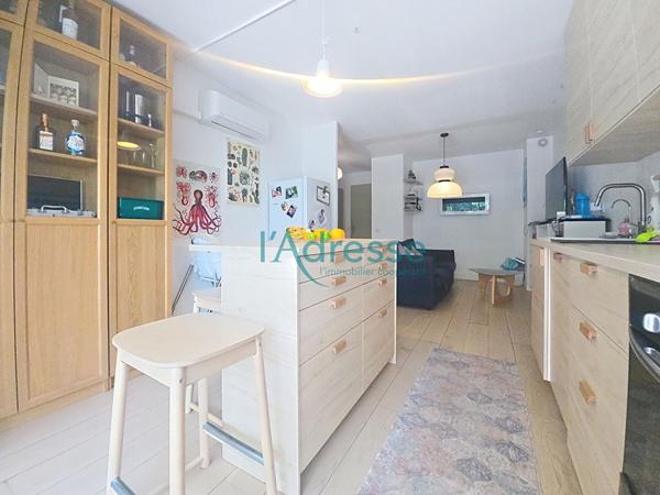 Appartement 2 pièce 38m² + RDJ 70m² et parking