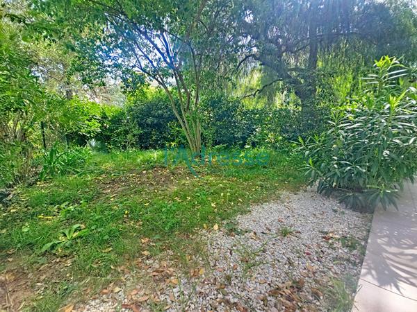 Appartement 2 pièce 38m² + RDJ 70m² et parking