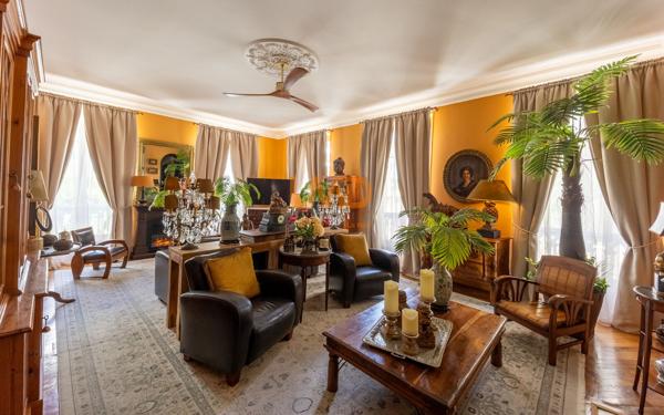 Nice/Carabacel - Magnifique appartement bourgeois de charme de 141m2!