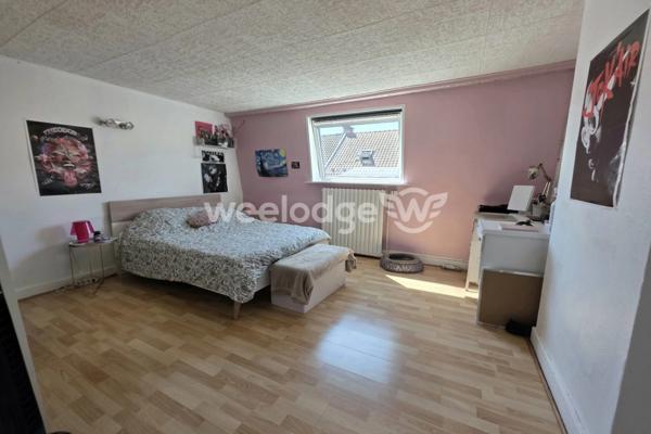 Maison à vendre 4 pièces de 109 m² à Valenciennes