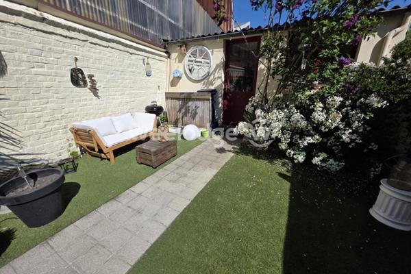 Maison à vendre 4 pièces de 109 m² à Valenciennes