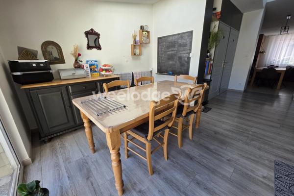 Maison à vendre 4 pièces de 109 m² à Valenciennes