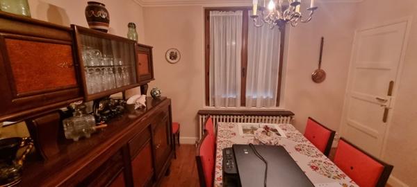 Maison à vendre 135 000 € Montluçon 8 p 117 m² DPE F