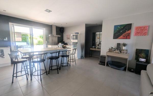 Maison à vendre    4 pièces •  Pont-d'Ain