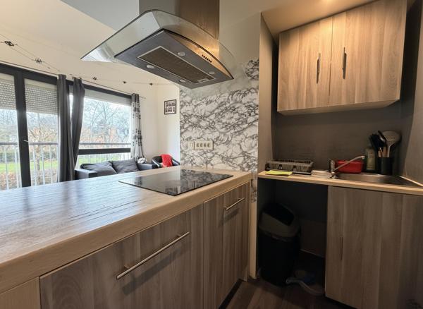 Appartement DUPLEX Evry Courcouronnes 2 pièce(s) 38 m2 - DPE C - PLACE DE PARKING