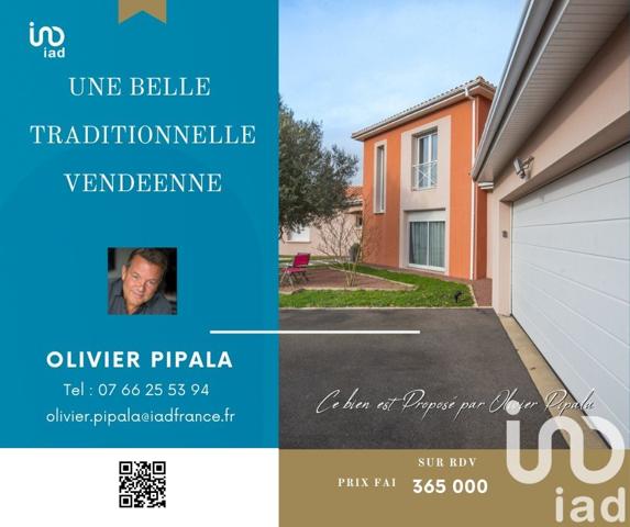 Maison traditionnelle 7 pièces de 174 m² à Mortagne-sur-Sèvre (85290)